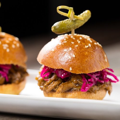 Joes Bar and Dining Burger