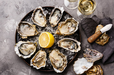 Top Tips For Pairing Oysters & Champagne