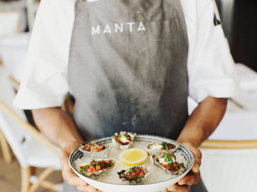 Discover the wonderful world of oysters at Manta