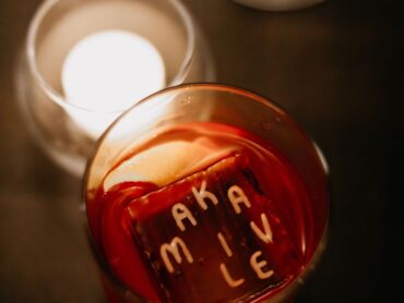 Cocktails, coffee, and tasty treats – Makaveli blends Bondi glamour with cosy contemporary