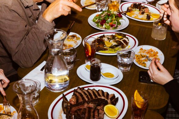 Studio Amaro_T-Bone_chicken_credit.Jana Langhorst